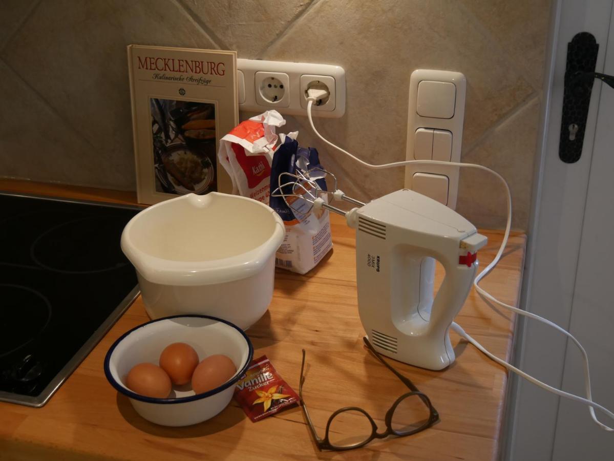 Lindenhof, Wohnung 1, Giebel Vipperow Luaran gambar
