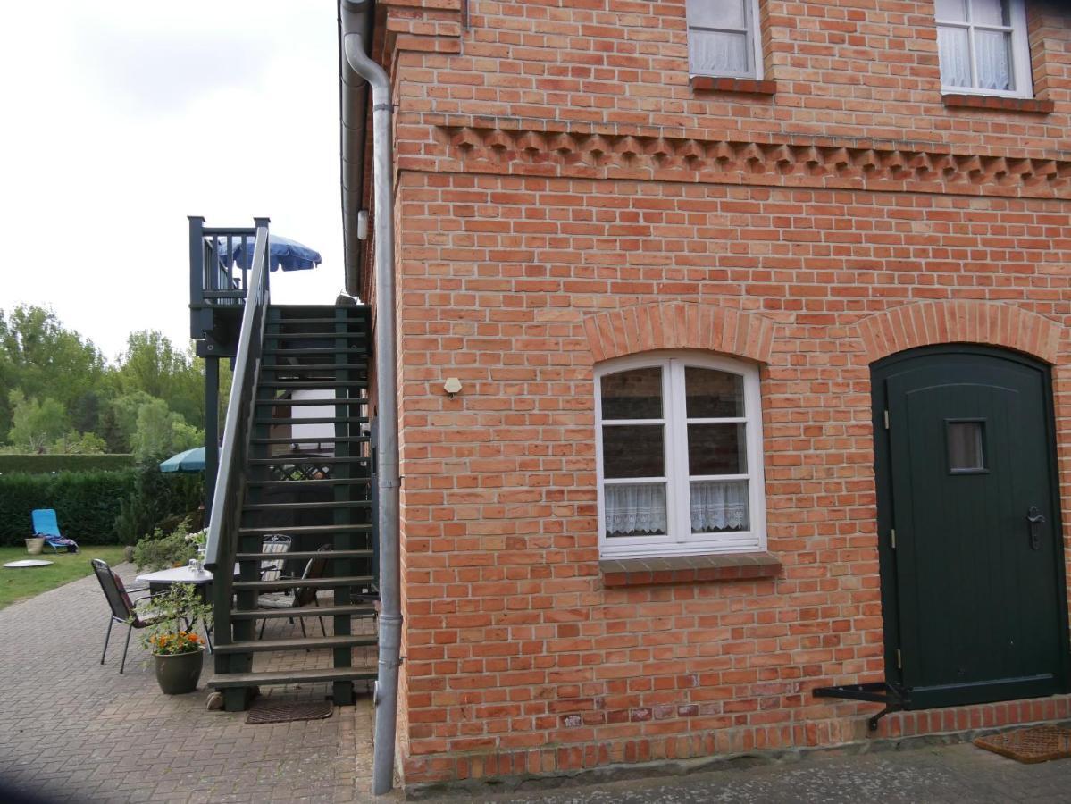Lindenhof, Wohnung 1, Giebel Vipperow Luaran gambar